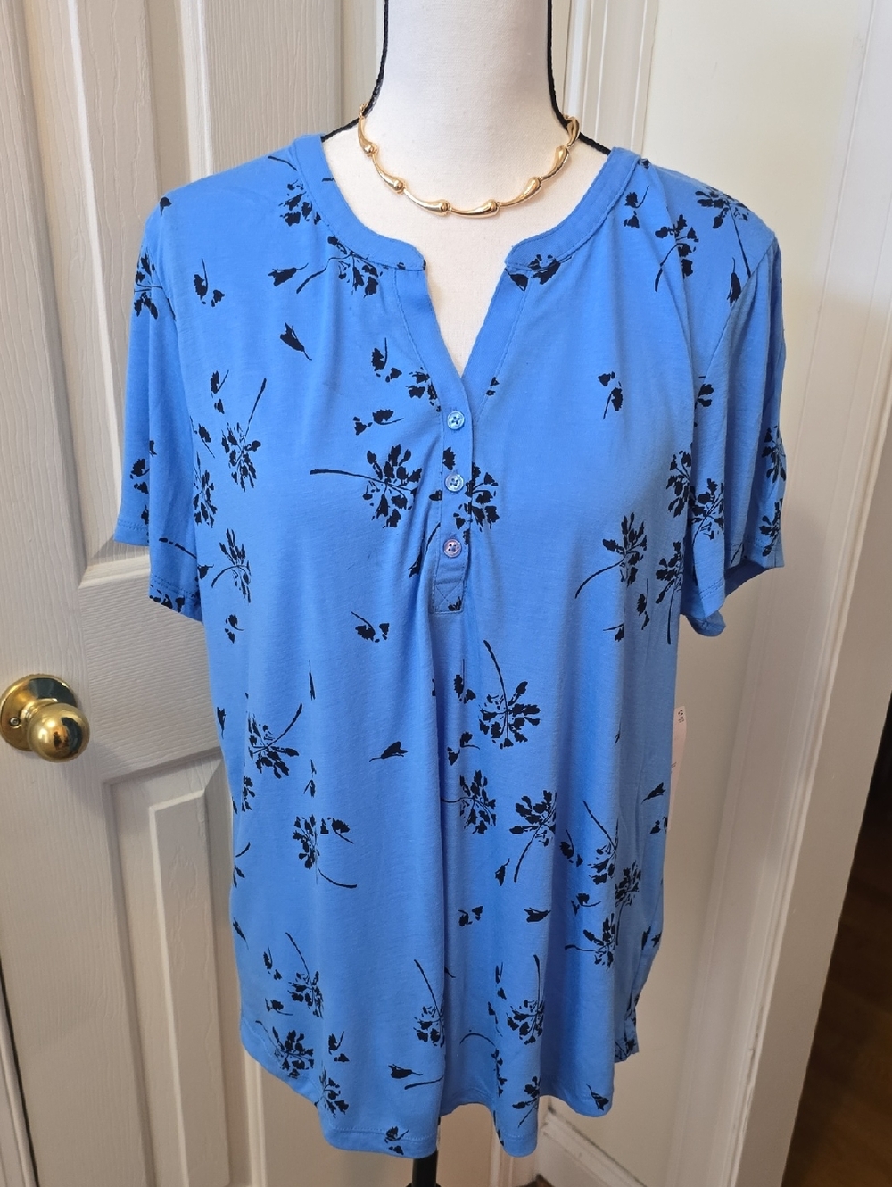 LIZ CLAIBORNE BRAND WOMEN'S PETITE PLUS SHORT SLEEVES BLUE FLORAL TOP SIZE PXXL